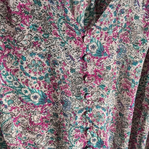 Maison d' Amelie Smocked Paisley Print Chiffon Blouse Top Women's Size Small - Picture 4 of 8
